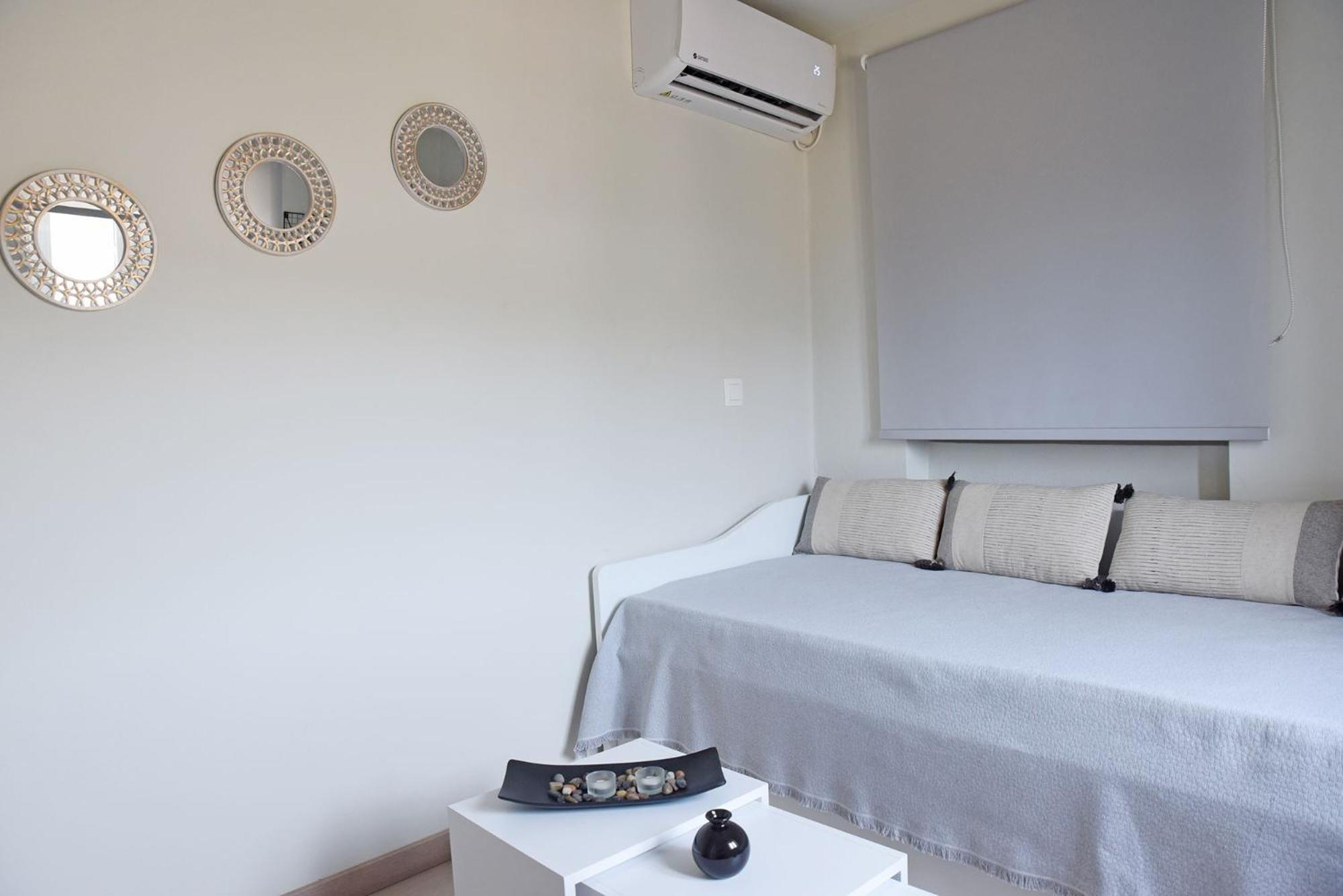 Casa Tenedos Corfu * Corfu (city)